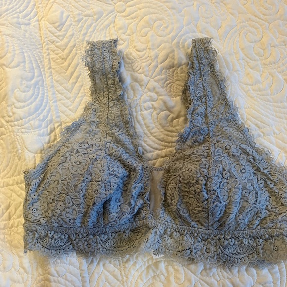 3/$25 Aerie bra and bralettes - Picture 12 of 15